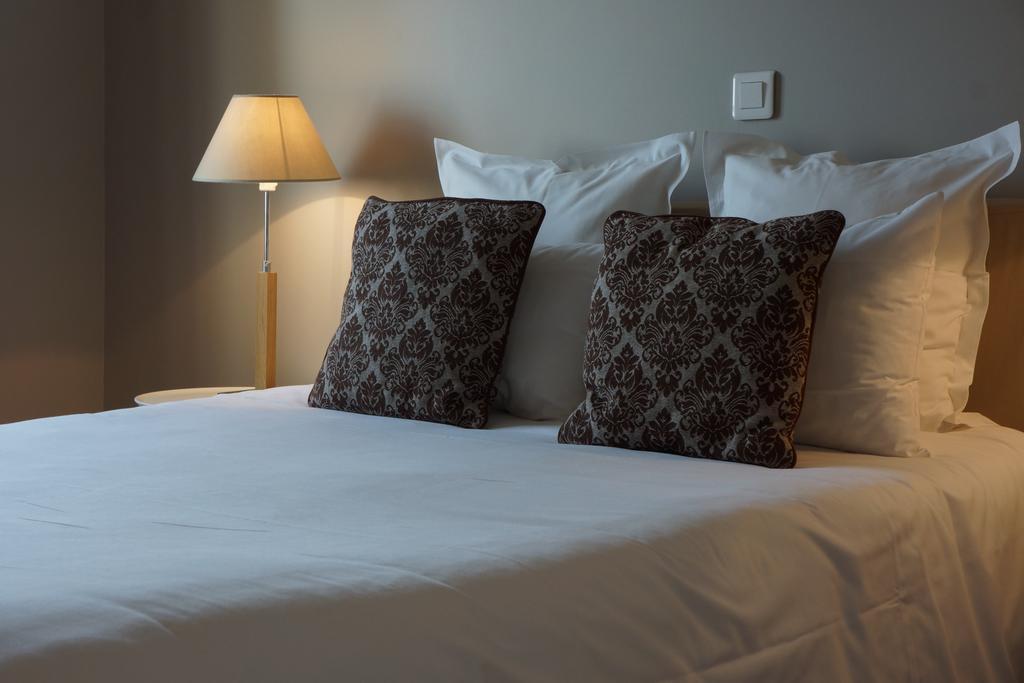 Hotel Courtille De Solutre Bagian luar foto